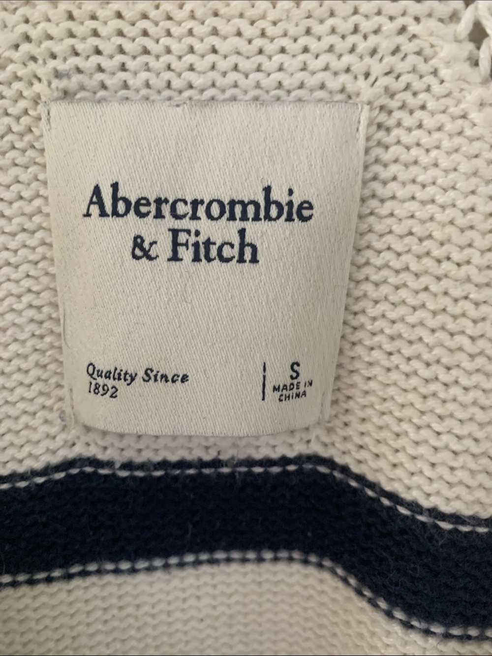 Abercrombie & Fitch Polo Collared V-Neck Striped Sweater Cream Navy Blue Small - Picture 6 of 10